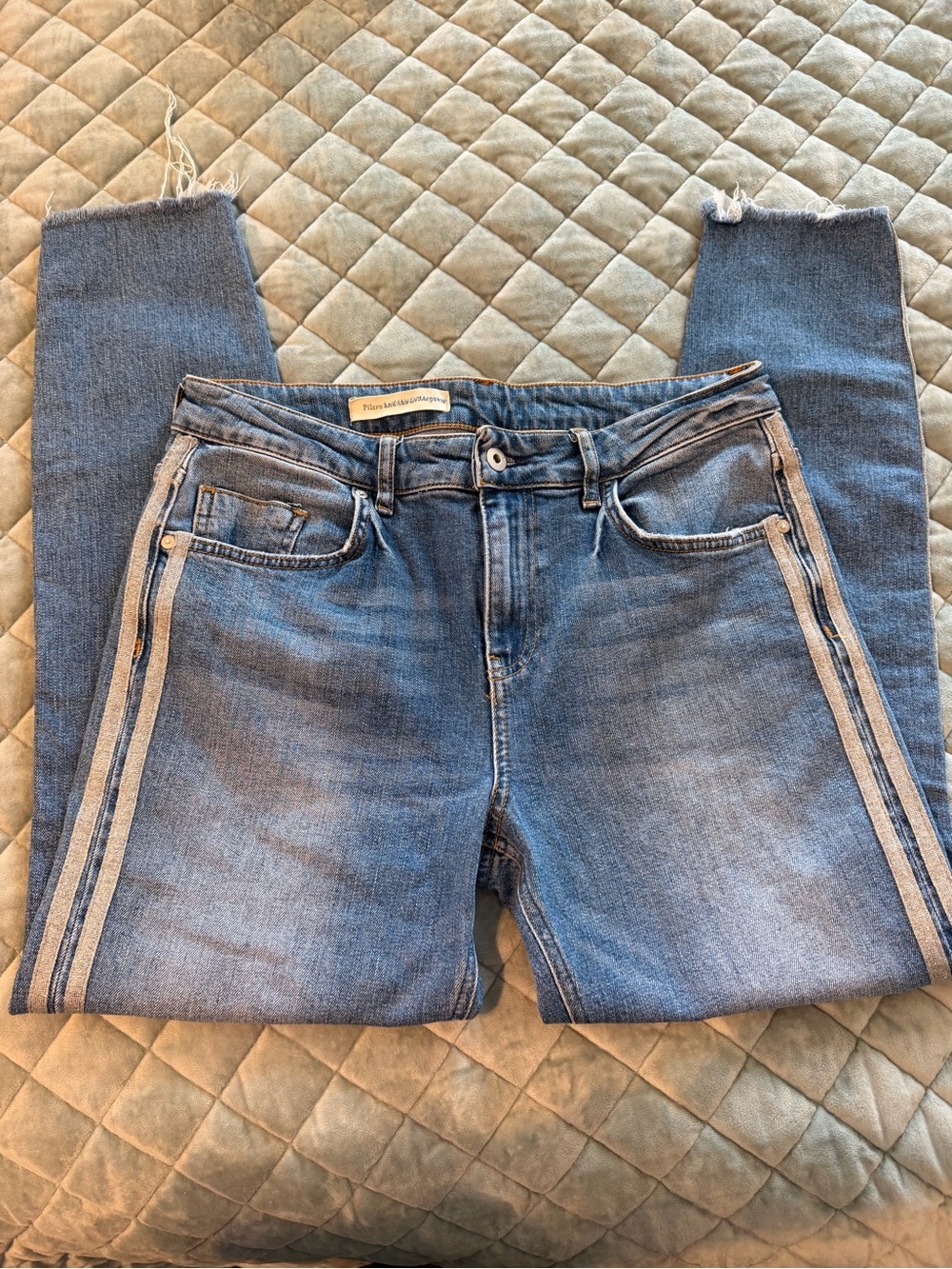 Anthropologie Pilcro and the Letterpress Silver Glitter Side Stripe Jeans - 31
